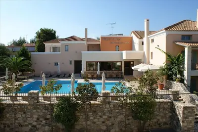 Image de Harmony Hotel Apartments - Suite Afrodite 50m² Pour 2-4 Personnes Wifi Gratuit