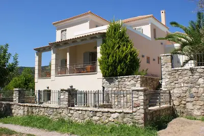 Image de Harmony Hotel Apartments - Maisonnette Kalypso 60m² 2 à 5 Personnes Wifi Gratuit
