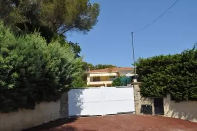 Image de Appart T2 Mimosa, 45m2, real \"green love nest, \" swimming pool, sea
