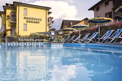 Image de Appartement avec une chambre à coucher, salle de séjour avec coin cuisine, Resort avec piscine