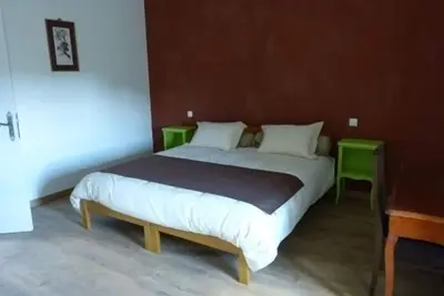 Image de Suite familiale comprenant 1 chambre parentale  et 1 chambre Enfants (2 lits)