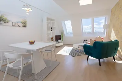 Image de Karlskirche View Duplex Apartment près de l'Opéra d'État et de la ligne de métro # 10of10