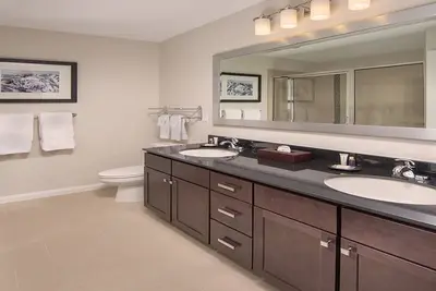 Image de Wyndham deux chambres Deluxe Park City, Ut. Disponible du 14 mars au 21 mars 2020