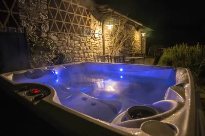Maison de campagne avec jacuzzi sur les vignobles du Chianti, près de Florence