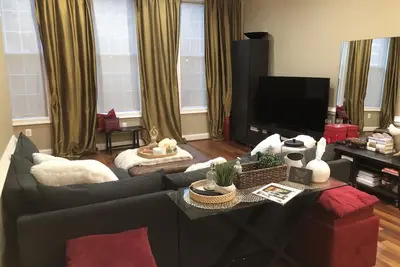 Image de Cosy U St. Condo-Steps to U & 14