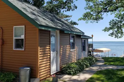 Image de 2 chambres avec terrasse privée donnant sur le lac Otter Tail (# 2)