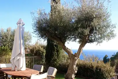 Image de Vues méditerranéennes à l'extérieur de Tossa de Mar
