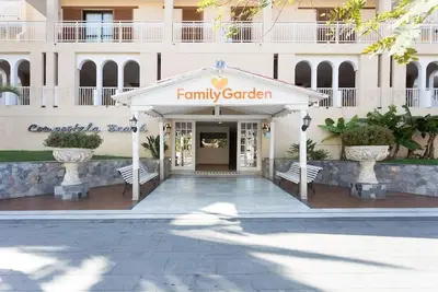 Appartement de 2 chambres. Compostela Beach-Apartamento Compostela Playa