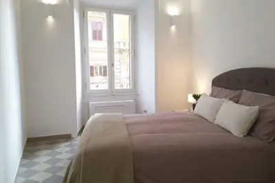 Coliseum Apartment Dino'S