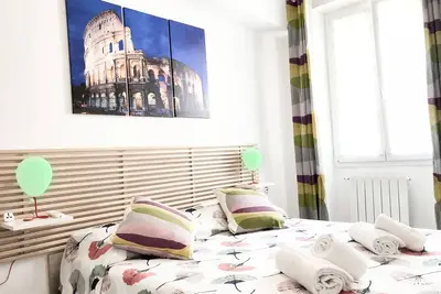 À la maison à Rome: Appartement 2 arrêts du Colisée