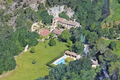 Image de Moulin de la Roque Noves - Domaine privé de 24 chambres