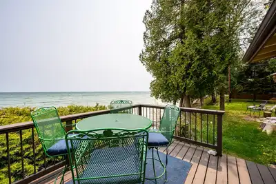 Image de Cottage de Charme sur la rive du lac Michigan!