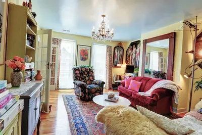 Image de Lumineux, charmant 3-Br Appartement à Hudson