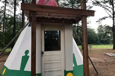Image de Spirit Warrior Tipi @ Music Springs