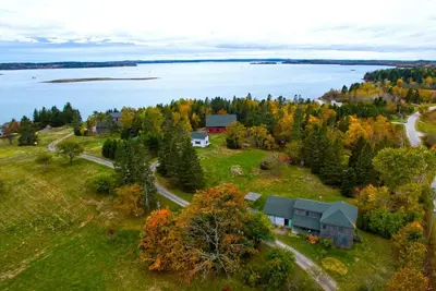 Image de Capt Jacob Lincoln 1790 Farm House @ Rossport by the Sea -Magical by Nature ™