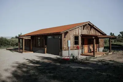 Image de Hideaway luxueux sur la rivière Beaverhead - couchette