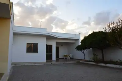 Image de Maison au bord de la mer Ă Torre Lapillo