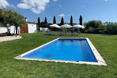 Maison Typique rénovée  avec piscine, 10 pers à 15/20 min. plage