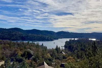 Image de Lake View House, Wow! ! À couper le souffle luxueusement rénové! ! ! ! ! Nettoyer! ! !