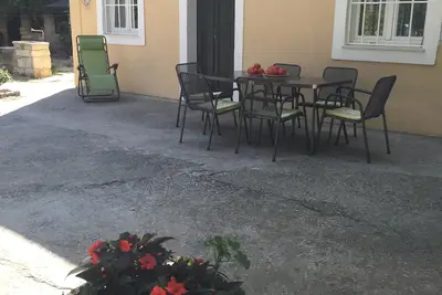 Image de Maison traditionnelle en pierre dalmate! Marchez jusqu'à la vieille ville et la plage d'Omis!