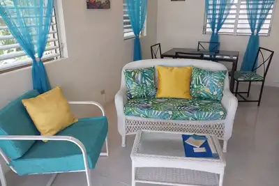 Image de Beachside Apartment # 2 - à quelques pas de la plage!