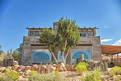 Image de Nouveau! Retiré San Ysidro House w / Vues du désert!