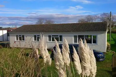 Image de Seabourne - Bungalow 4 chambres sur la plage avec un beau jardin Ă South Beach, Heacham