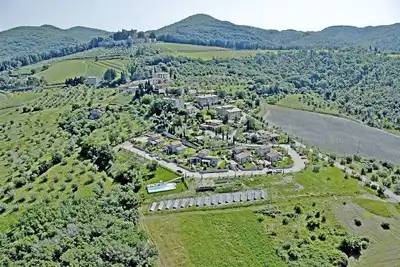 Image de Villa Girasole, San Regolo in Brolio, Gaiole in Chianti, Siena and Chianti