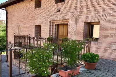 Image de (Location complète) El Patio de la Morera 16-26 pax, jardin, barbecue, animaux domestiques