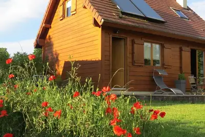 Image de Chalet écoresponsable classé 3* avec son jardin clos