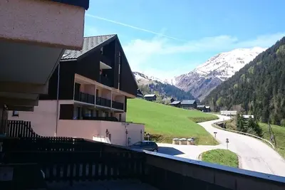 Image de Charmant Studio 2/4 pers Ă 200m des pistes, balcon sud, animaux admis