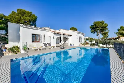 Image de Villa à louer à Moraira, Olga