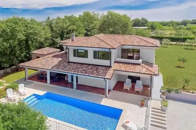 Image de Fratrici by Interhome