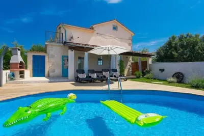 Stefanina by Interhome