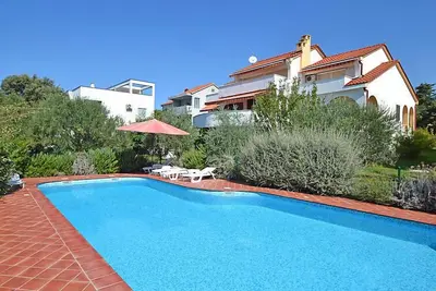 Appartement Anica by Interhome