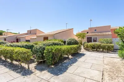 Image de Les Leucatines 3 by Interhome