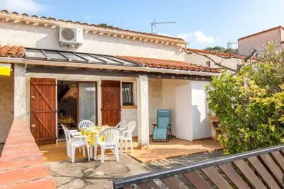 Image de Les Lauriers Roses by Interhome