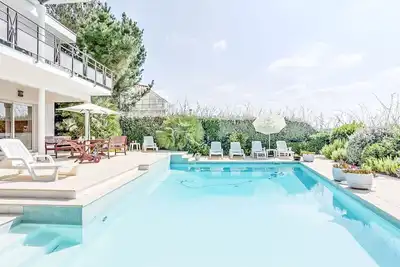 Image de Les Pinasses by Interhome
