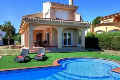 Image de Villa Caleta by Interhome