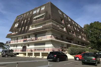 Image de Appartement contemporain au calme tout confort sur les hauteurs de Trouville