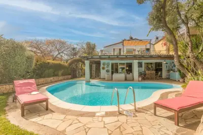 Image de Surphinia by Interhome