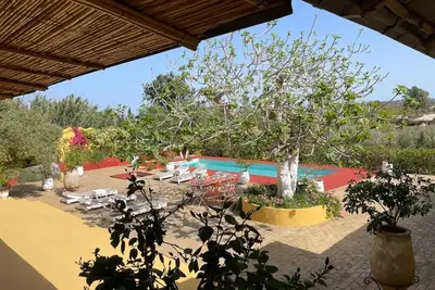 Image de Maison de charme avec piscine privée dans campagne marocaine proche d'Asilah