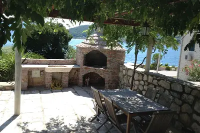 Image de Spectaculaire villa de bord de mer, sur la baie de Kotor