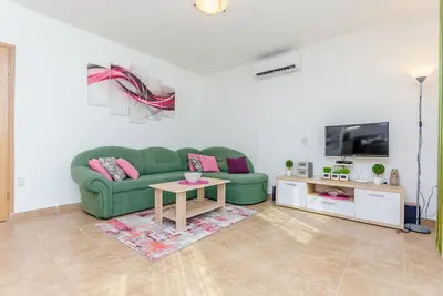 Appartement Snjezana (72001-A1) - Marina