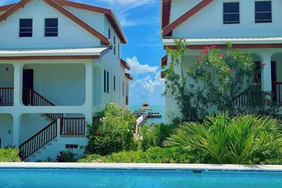 Image de Nouveau 3 chambres à coucher 3 salles de bain à la piscine, plage privée et quai # 5