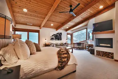 Image de Retraite à de Deer Valley, 3min à recourir! navettes gratuites, sauna et tables de jeux!