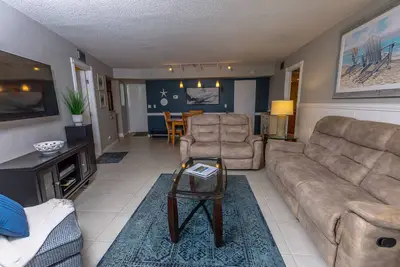 Image de 2 chambres / 2 salles de bain, sur votre propre port privé - luxe W / équipements complets