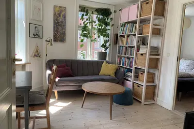 Image de Charmant appartement à proximité de la gare centrale.