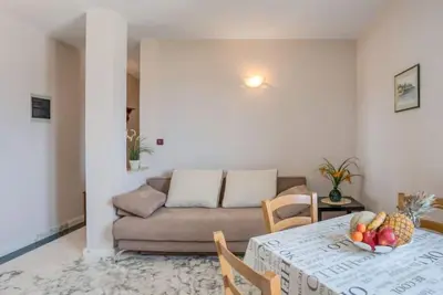 Appartement Daria by Interhome