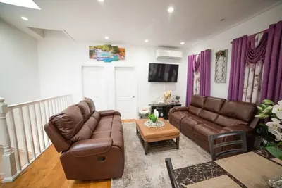 Image de La suite de Moïse, à la maison.